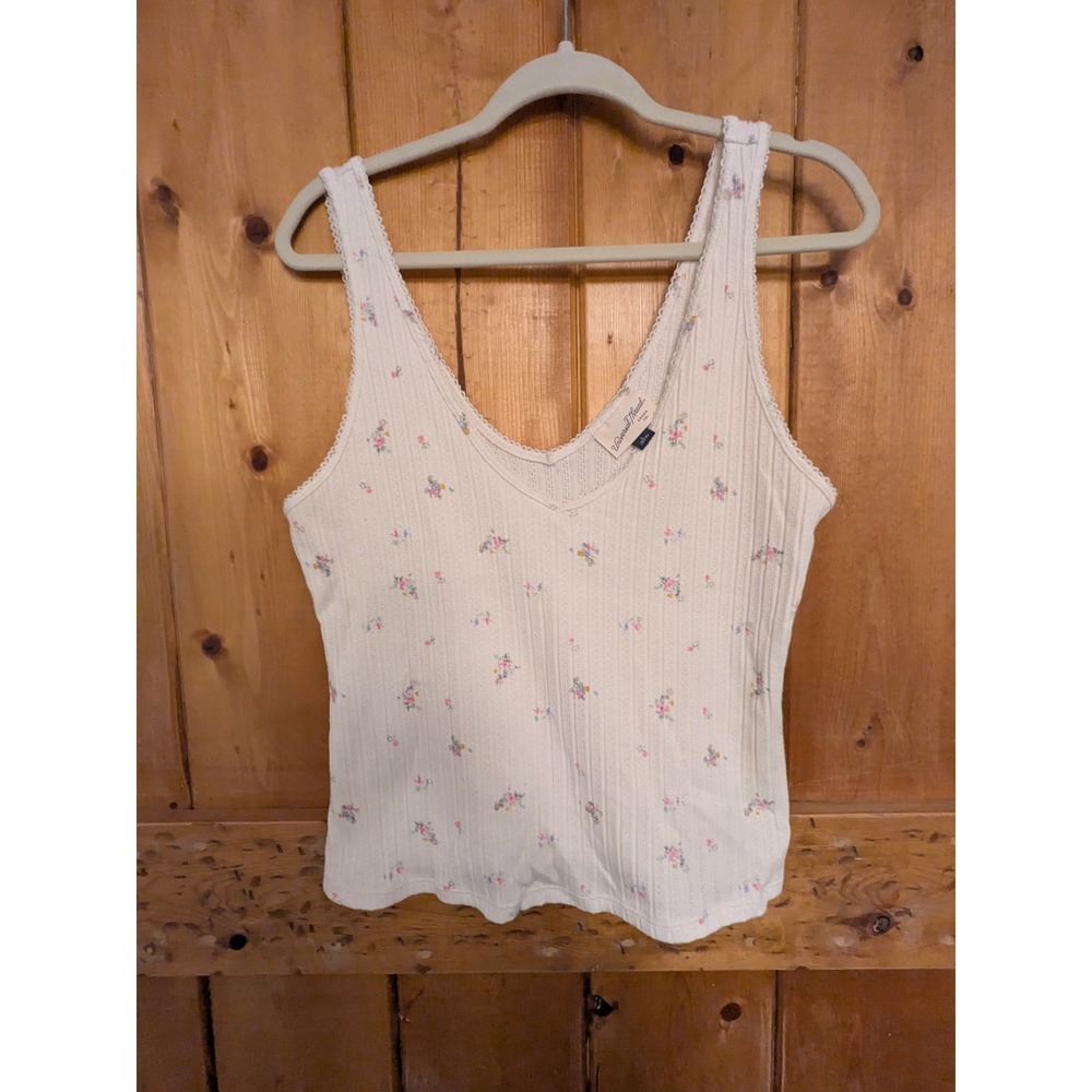 Universal Thread Floral Pointelle Tank Top Cream Lace Trim V-Neck Cami Large
